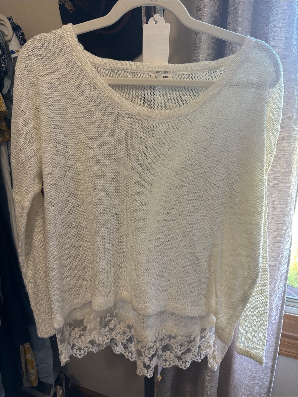 Women's Cream Scoop Neck Knit Sweater with Lace Hem